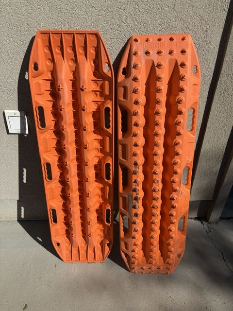 MAXTRAX MKII Orange Vehicle Recovery Board