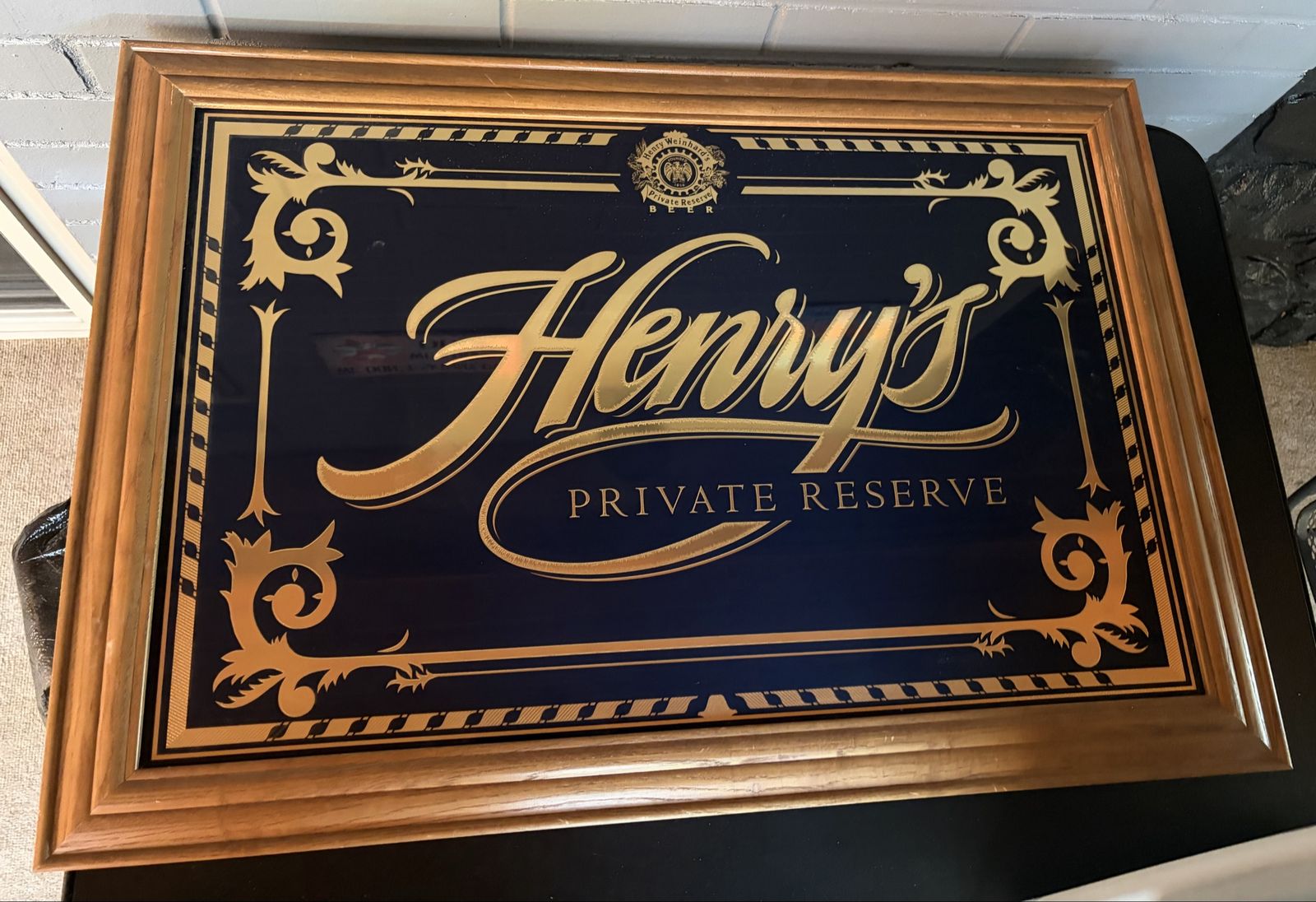 Henry’s weinhards private reserve beer mirror