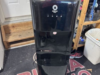 Primo Bottom Loading Water Machine
