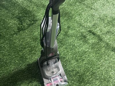 Hoover power dash carpet cleaner for pets