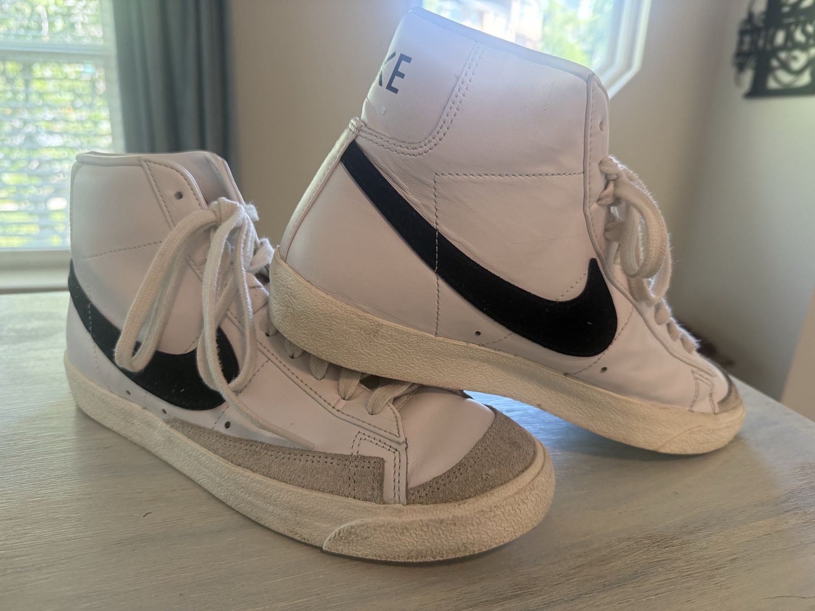 NIKE BLAZER MID 77 VINTAGE MENS 9.5