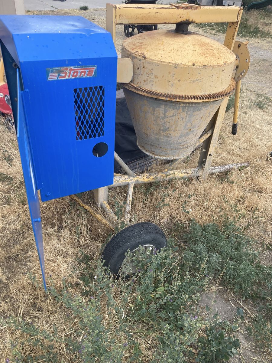 Stone Heavy-Duty Portable Concrete Mixer - Industrial Construction Equipment