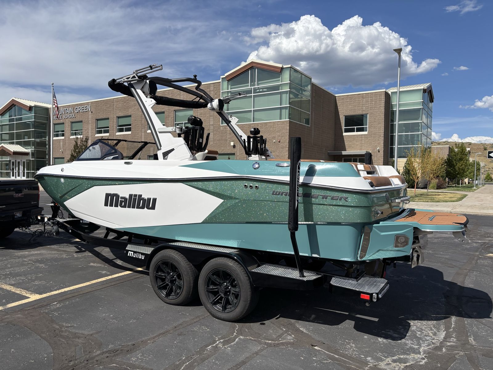 2024 Malibu Wakesetter 23 LSV - Like New Condition, Low Hours