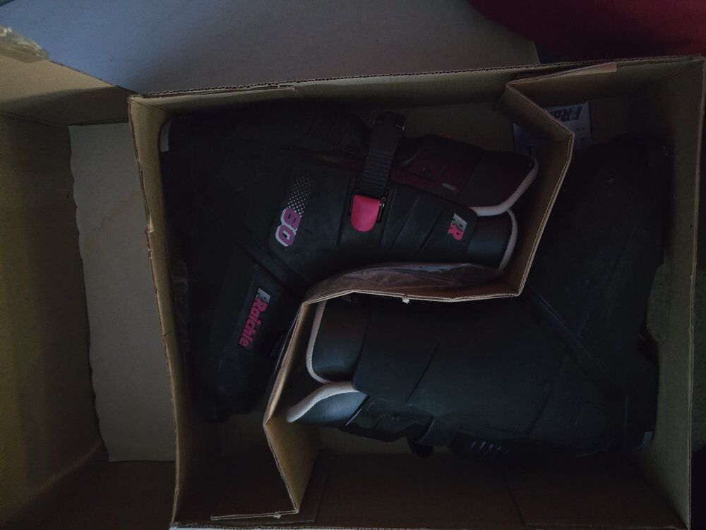 snowboard boots