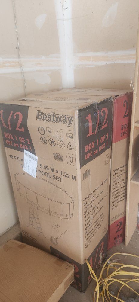 Bestway 18 ft. x 48 in. Round Power Steel Above Ground Pool Set - New in Box