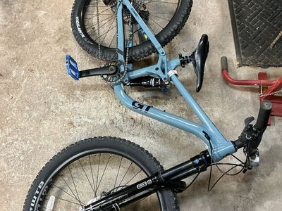 GT Aggressor Pro Mountain Bike - Light Blue, Full Suspension, 27.5" Wheels, Disk Brakes