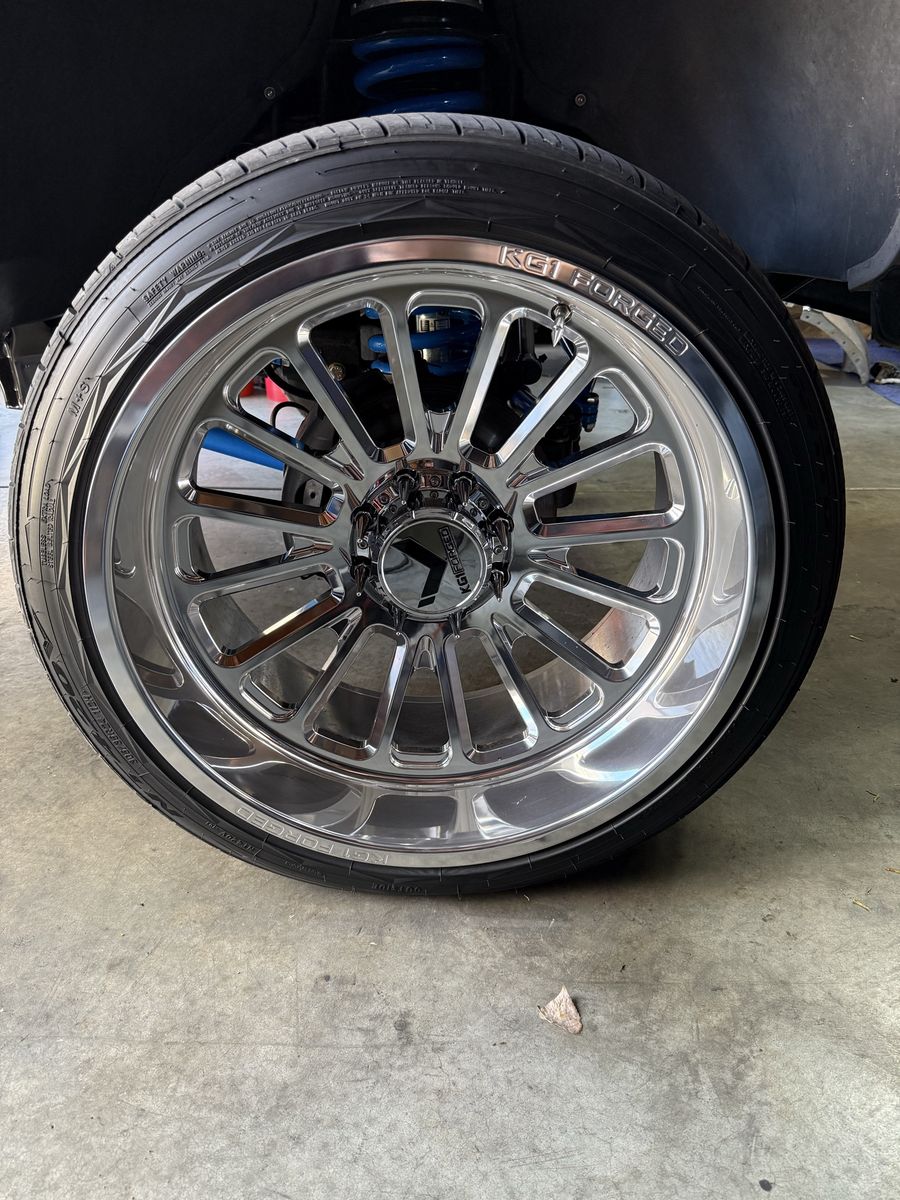 Kg1 Forged Wheels & Nitto 420V Tires - Set of 4 - 305/35R24 - Excellent Condition
