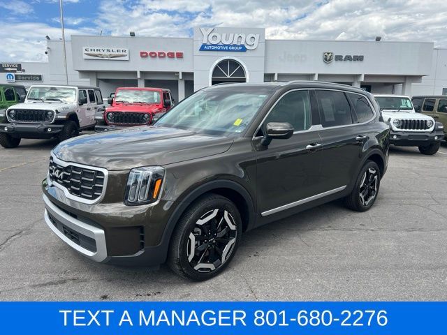 2023 Kia Telluride S