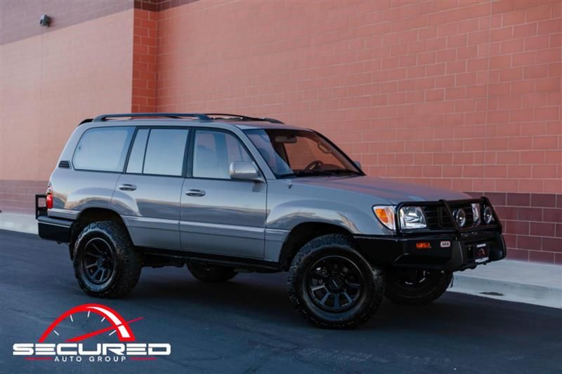2001 Toyota Land Cruiser Base