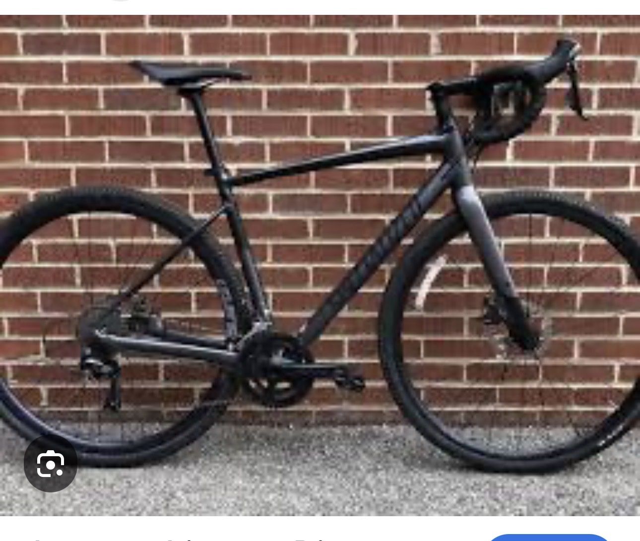 2018 Specialized Diverge carbon fiber matte black road/gravel bike. Only ridden once!