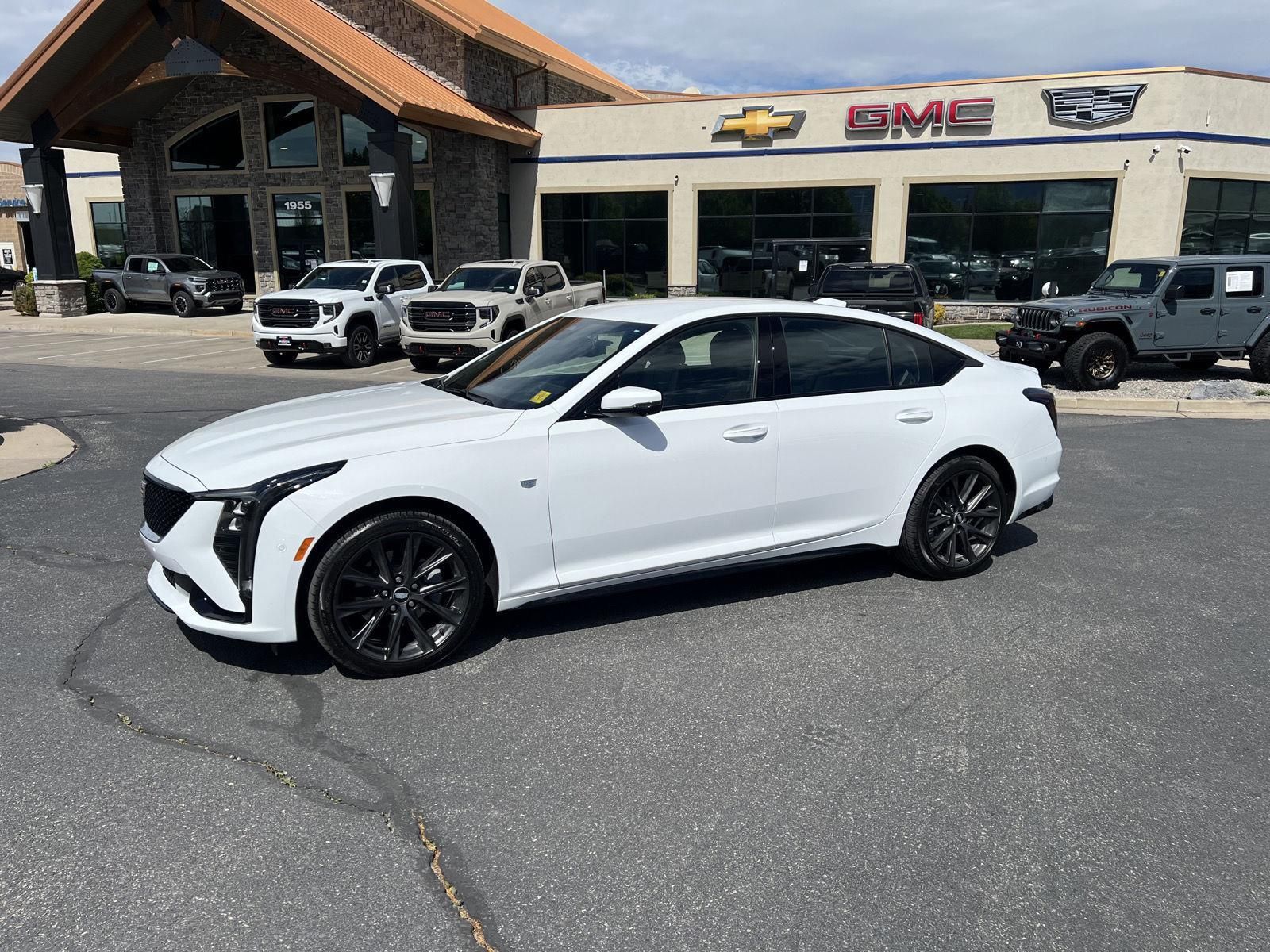 2025 Cadillac CT5 Sport