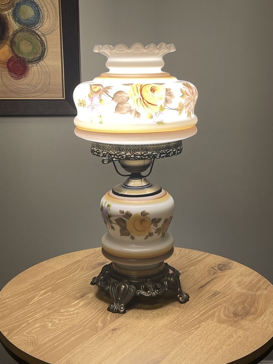 Vintage Hurricane/Parlor-Style Lamp