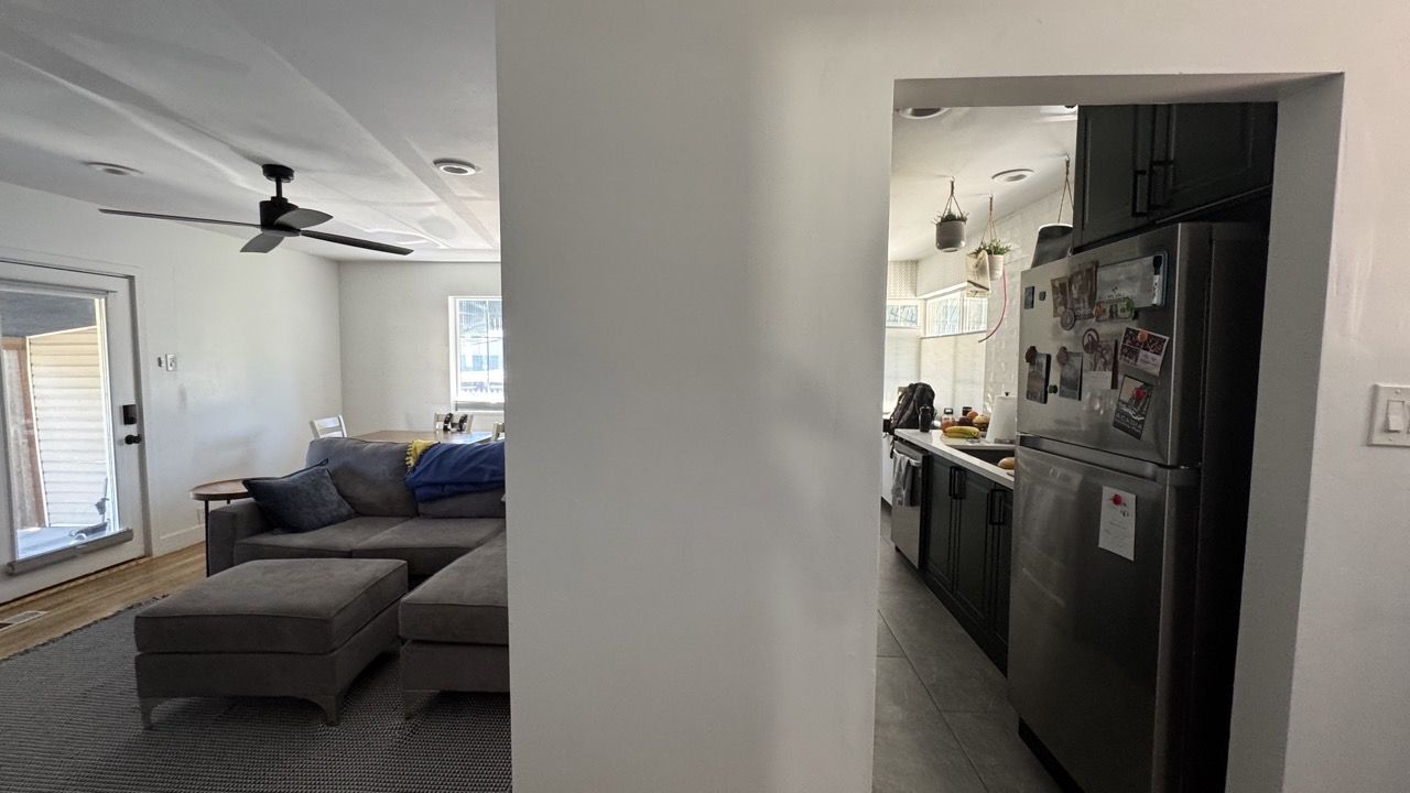 Main image 7