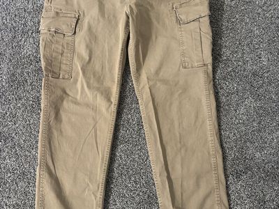 American Eagle Men's Flex Lived-In Khaki Brown Cargo Pants- Size 36/34
