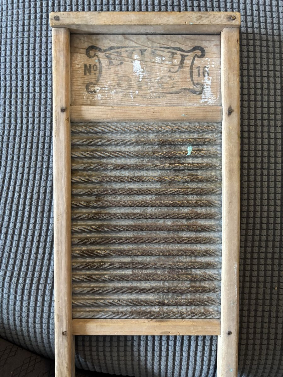 Main image 3