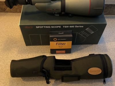 Kowa TSN 880 Series Spotting Scope/25x60 Wide Angle Eyepiece/Digital Filter/Magview and Case Included