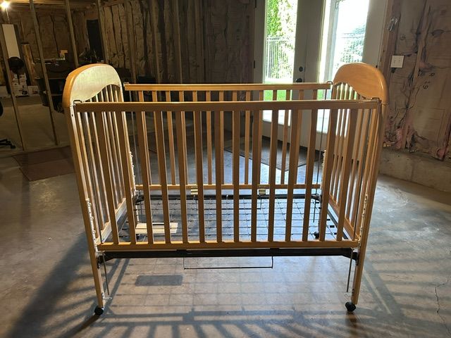 Kid Craft Dresser / Crib / High Chair