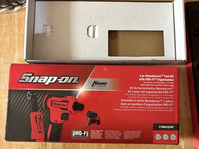 Brand new Snap on 1/4 drive with screw driver. Original price $470
