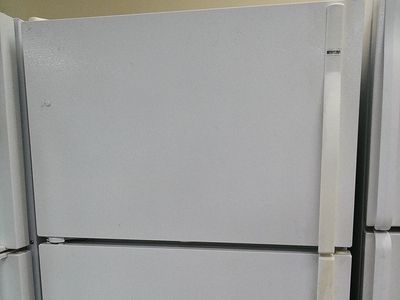 Clean 17 cf Refrigerator~Works Great~90 Day Guarantee