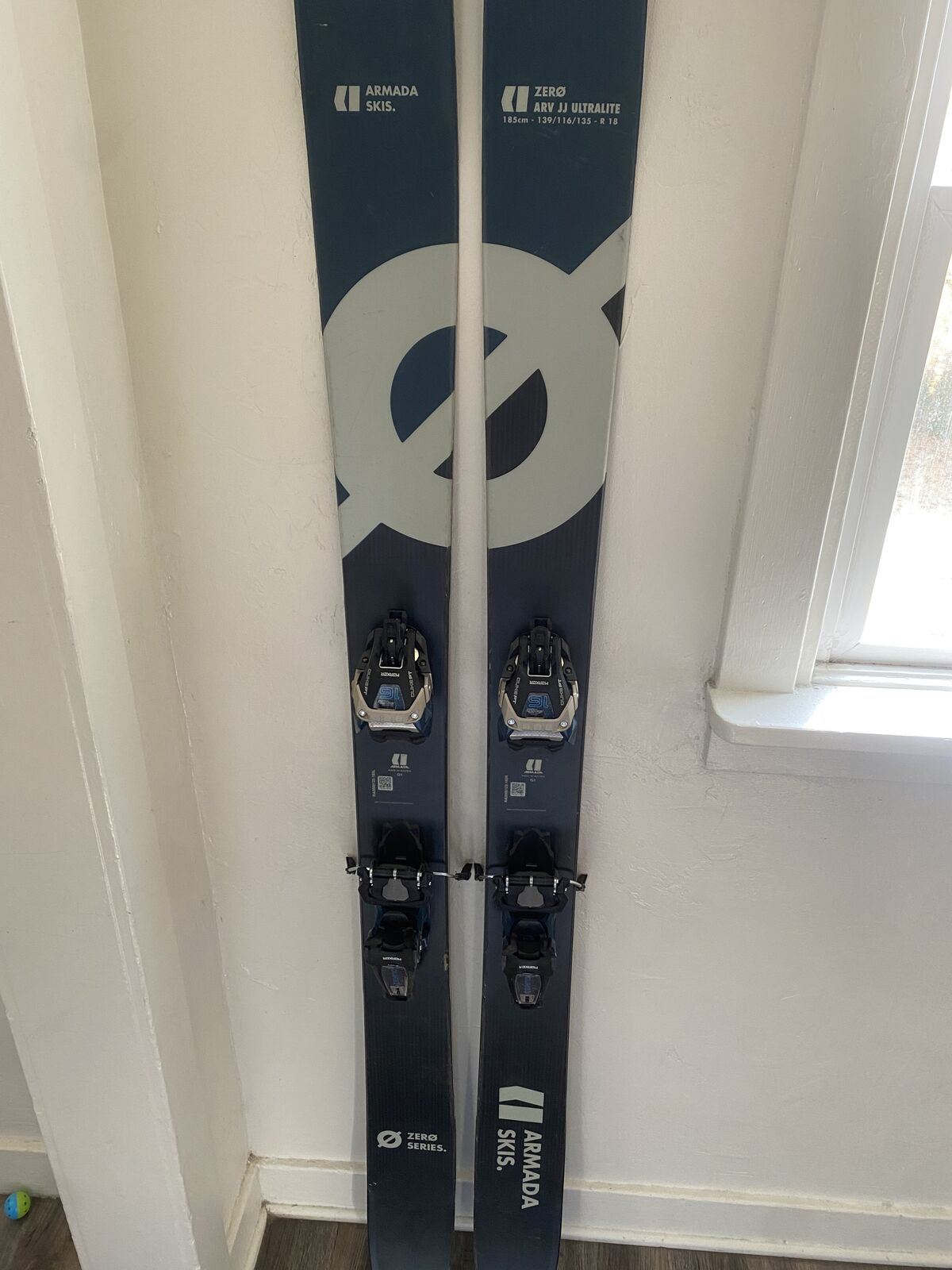 Armada JJ Ul116 185cm