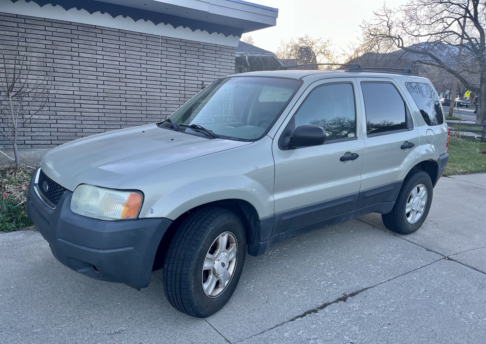 2004 Ford Escape