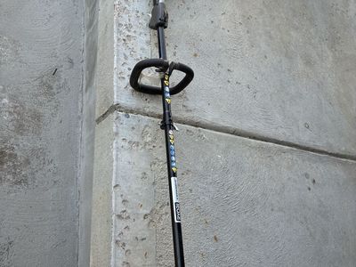 Ryobi 4-Cycle Gas String Trimmer Expand-It