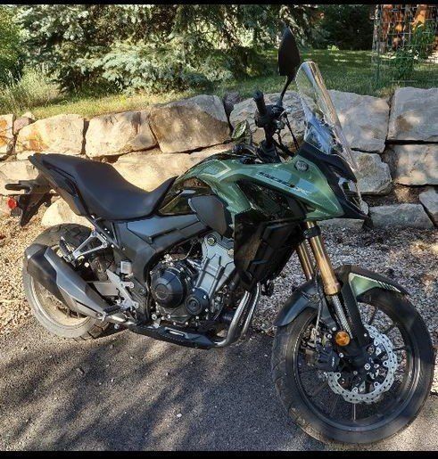 cb500x like new, very low mileage