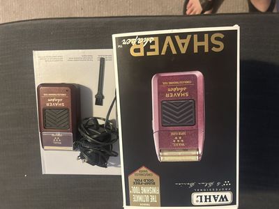 WAHL Professional Professional 5 Star Series Cordless Shaver / Shaper