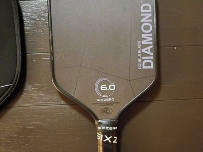 Six Zero Double Black Diamond Control 16mm Pickleball Paddle with Cover. Used, but very good condition