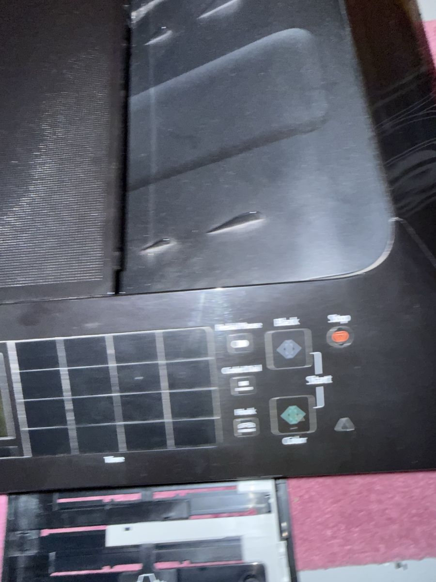 Main image 3