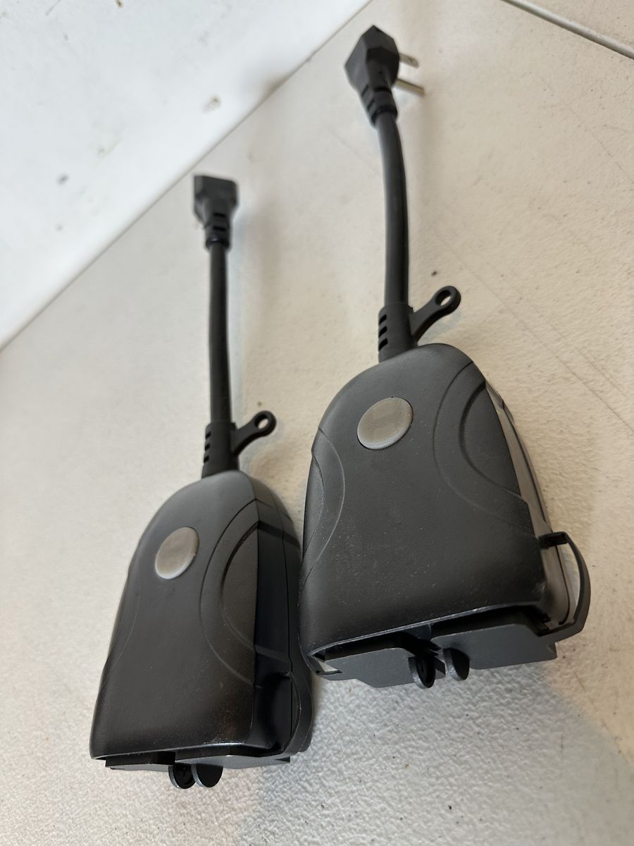 Feit Electric Smart Wi-Fi Dual Outlet Outdoor Plug