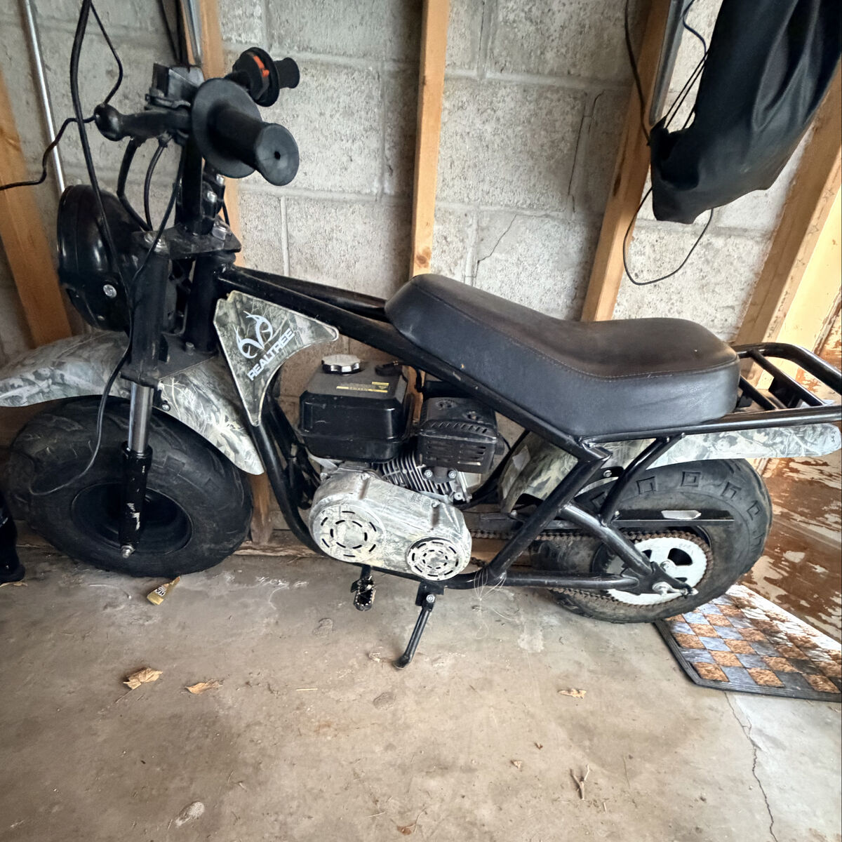 Coleman B200C Mini Bike