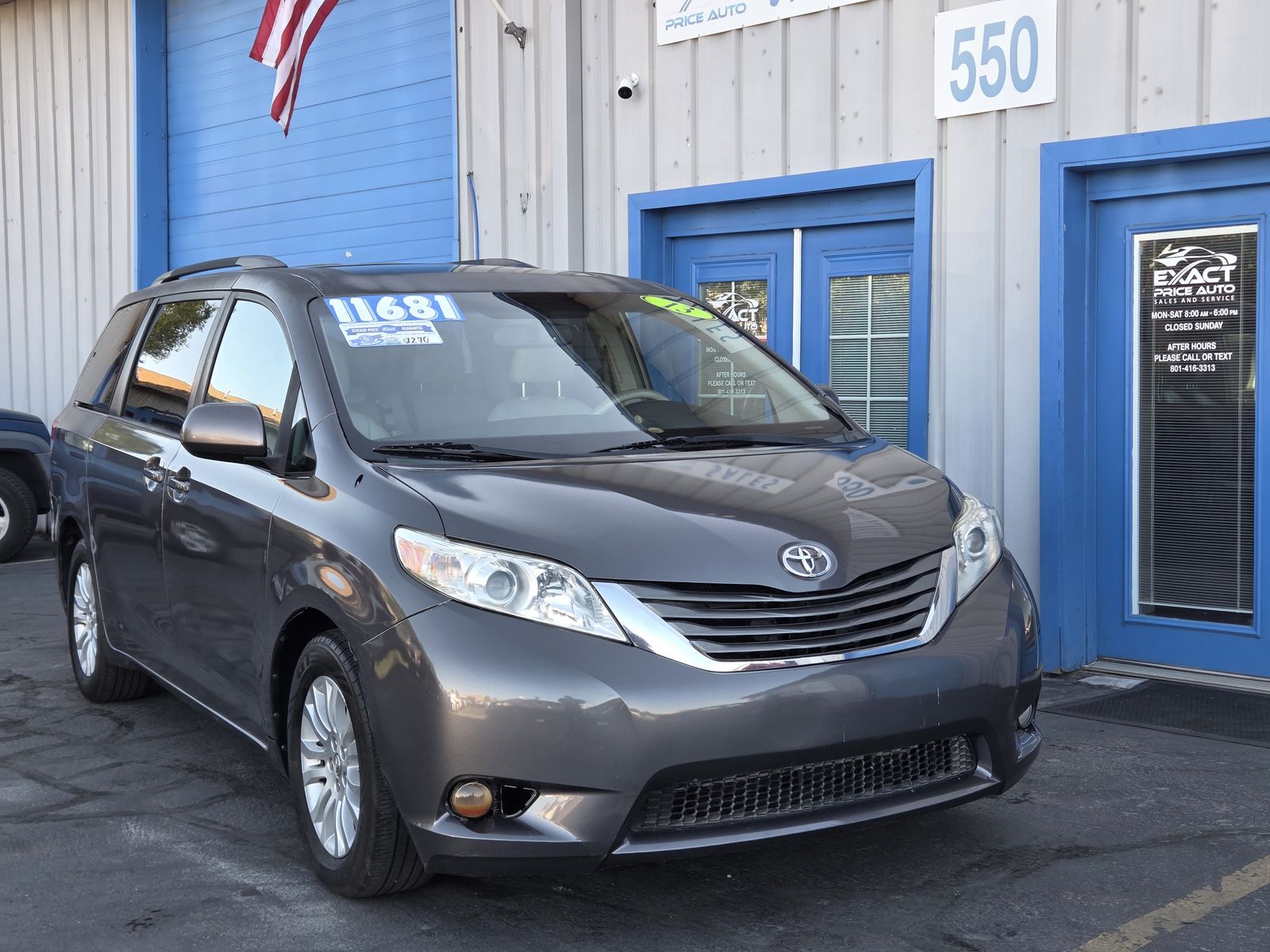 2013 Toyota Sienna XLE 8-Passenger
