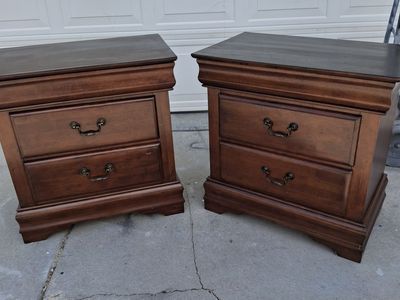 2 extra tall real wood night stand/rey