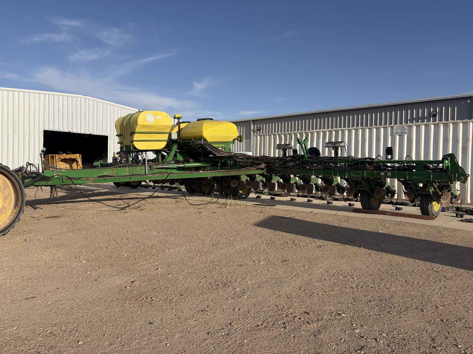 2006 John Deere 1770NT 24 Row Corn Planter with New Ag Leader System