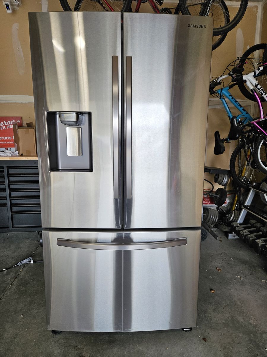 Samsung Fridge/Freezer Great Condition