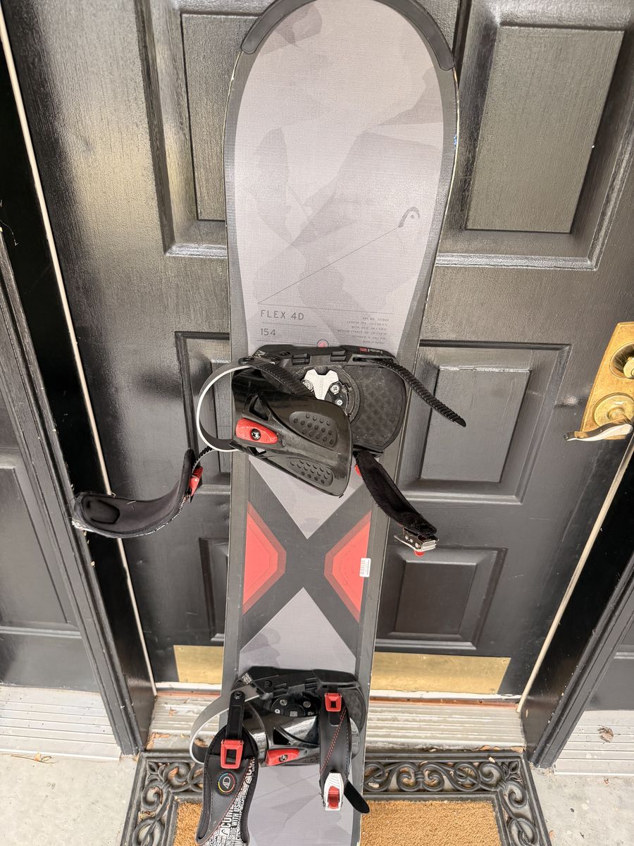 HEAD Flex 4d Snowboard + Size 9.5 Men's BOA Boots