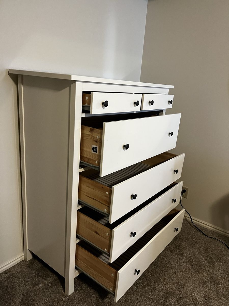 Main image 4