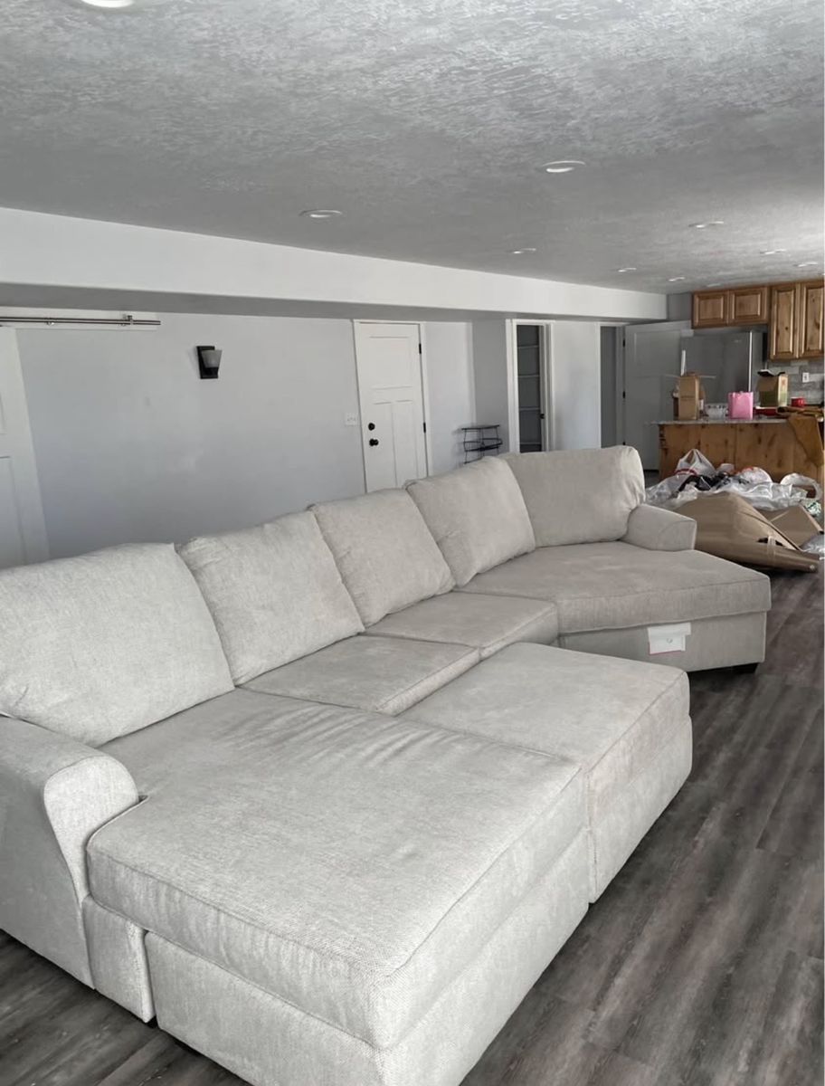 Big Living Spaces Sectional