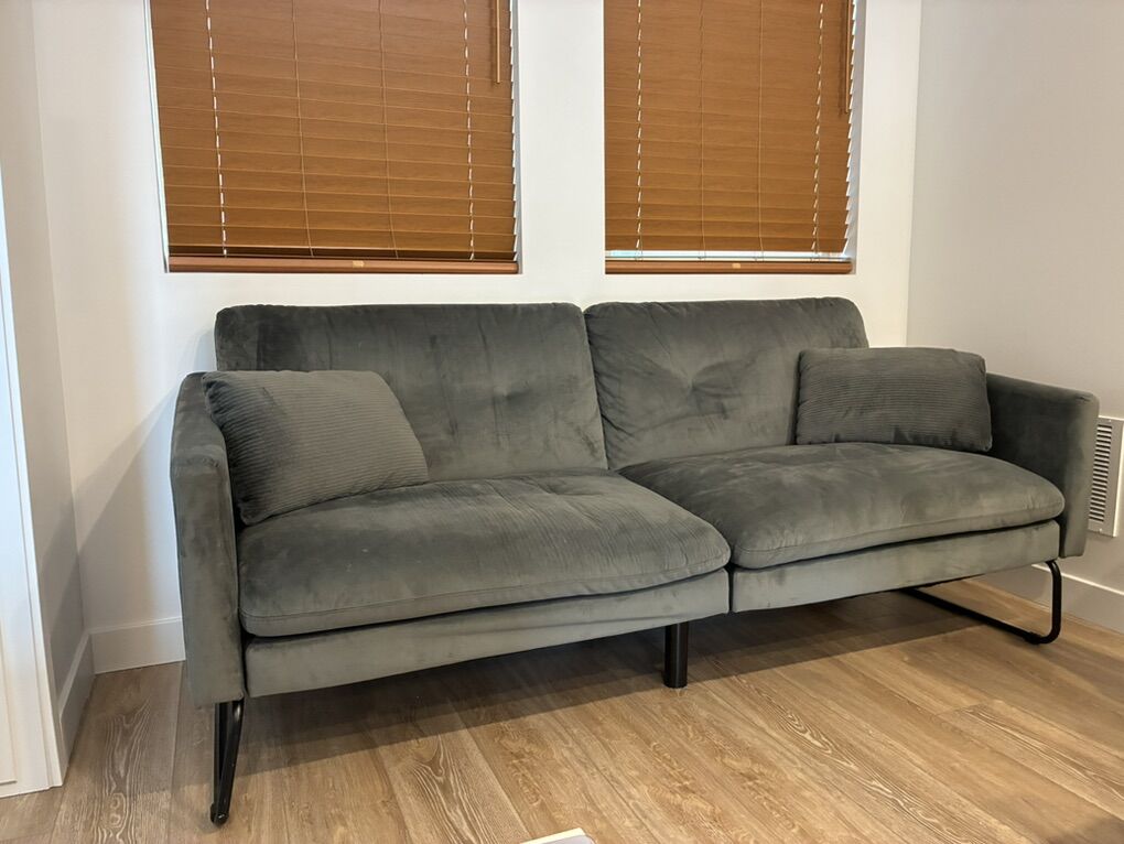 Fold Down Style Couch