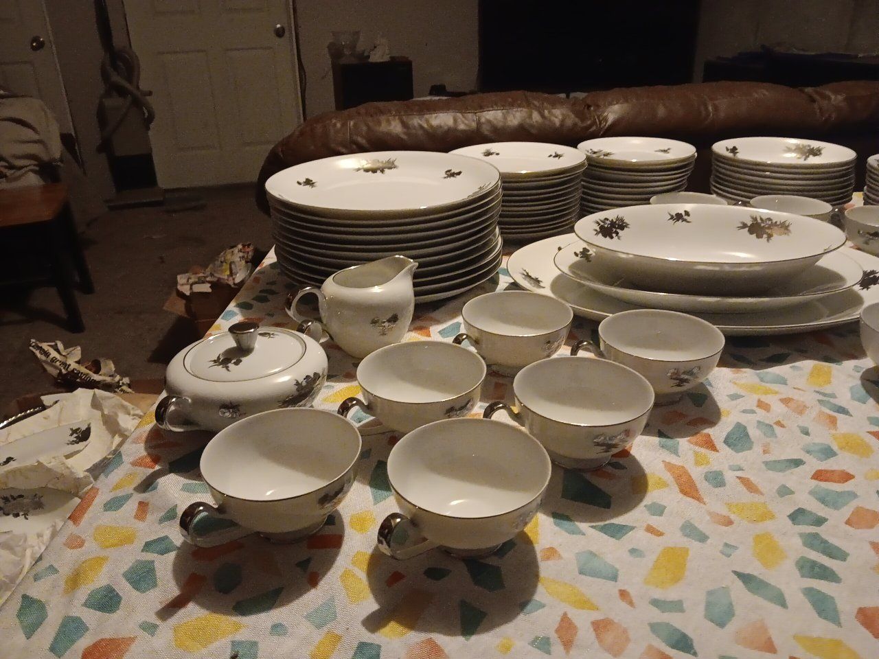 Main image 4