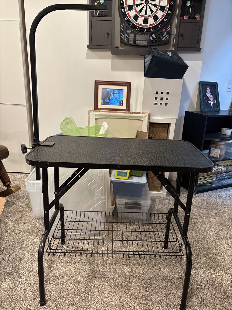 Dog Grooming Table