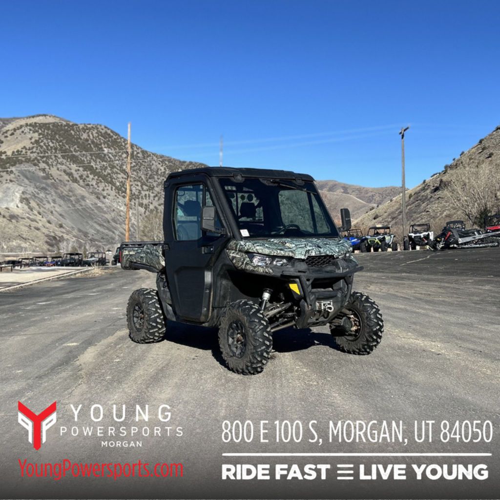 2018 Can-Am® #XTCABHD10