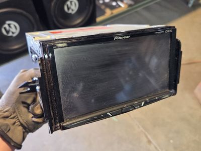 Pioneer touch screen radio