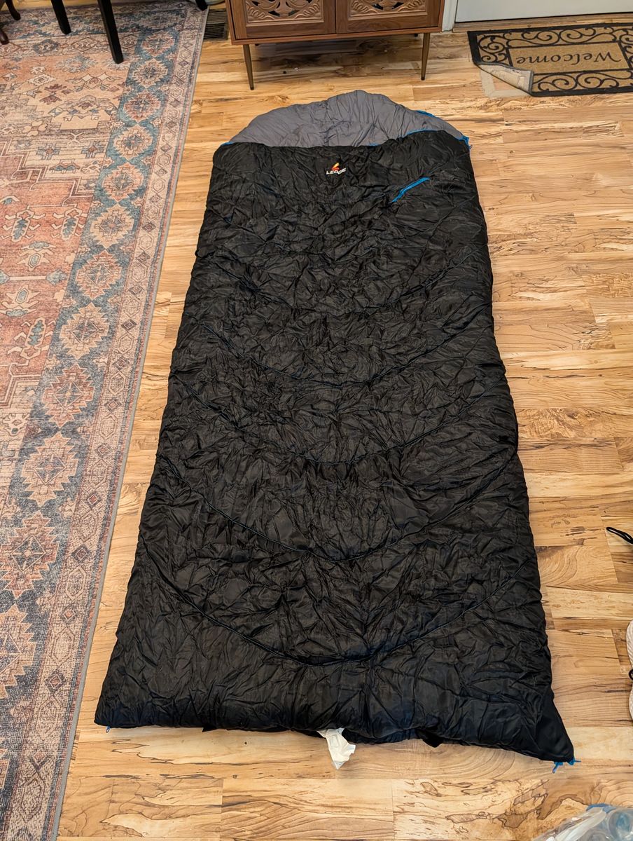 Ledge sleeping bag