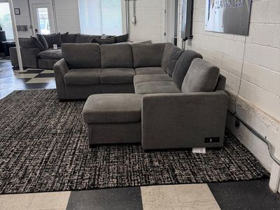 COSTCO CODDLE LUKE SLEEPER W/ REVERSIBLE CHAISE AND STORAGE!!
