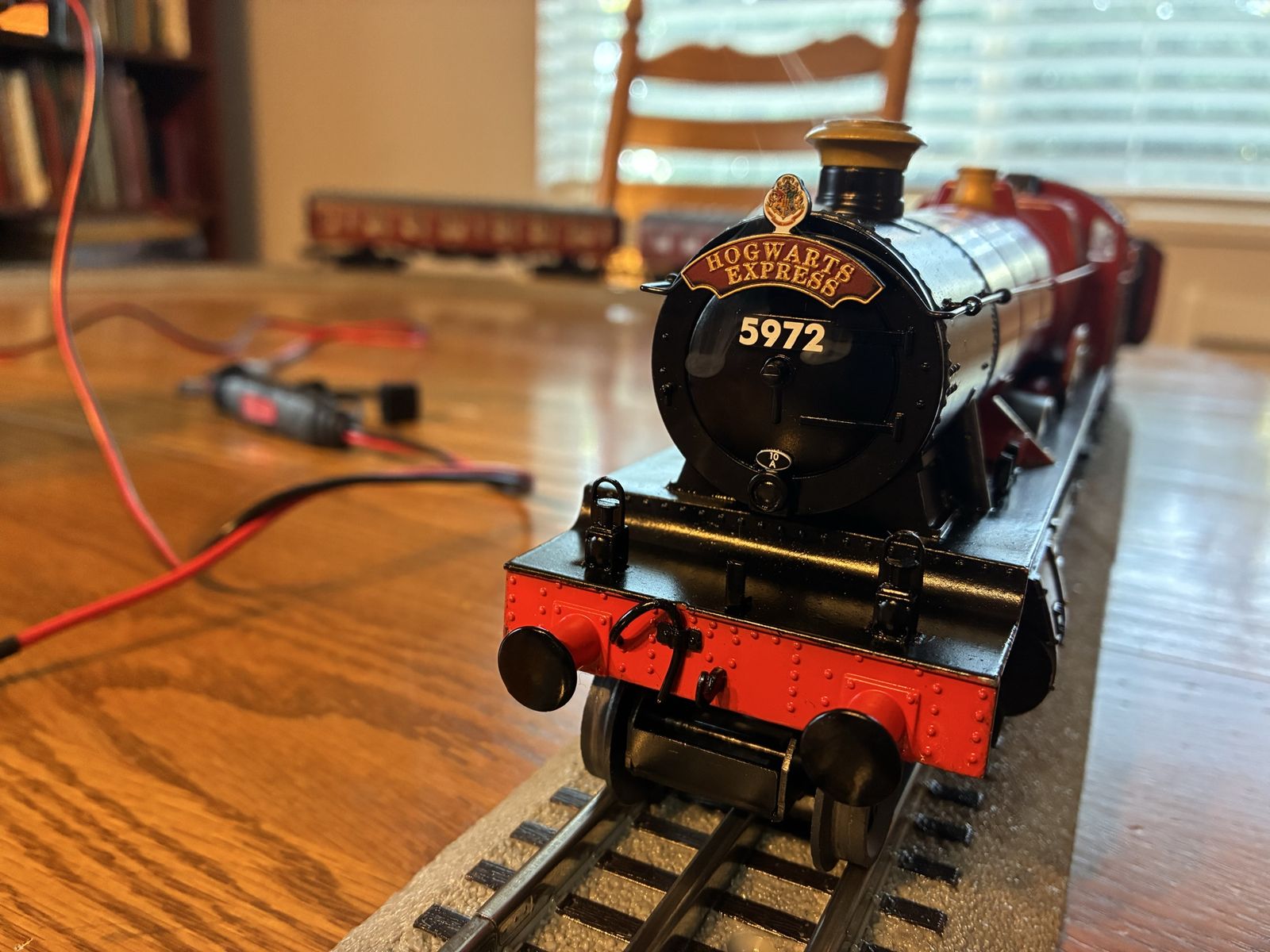 Lionel Harry Potter Hogwarts Express O Gauge Electric Model Train Set