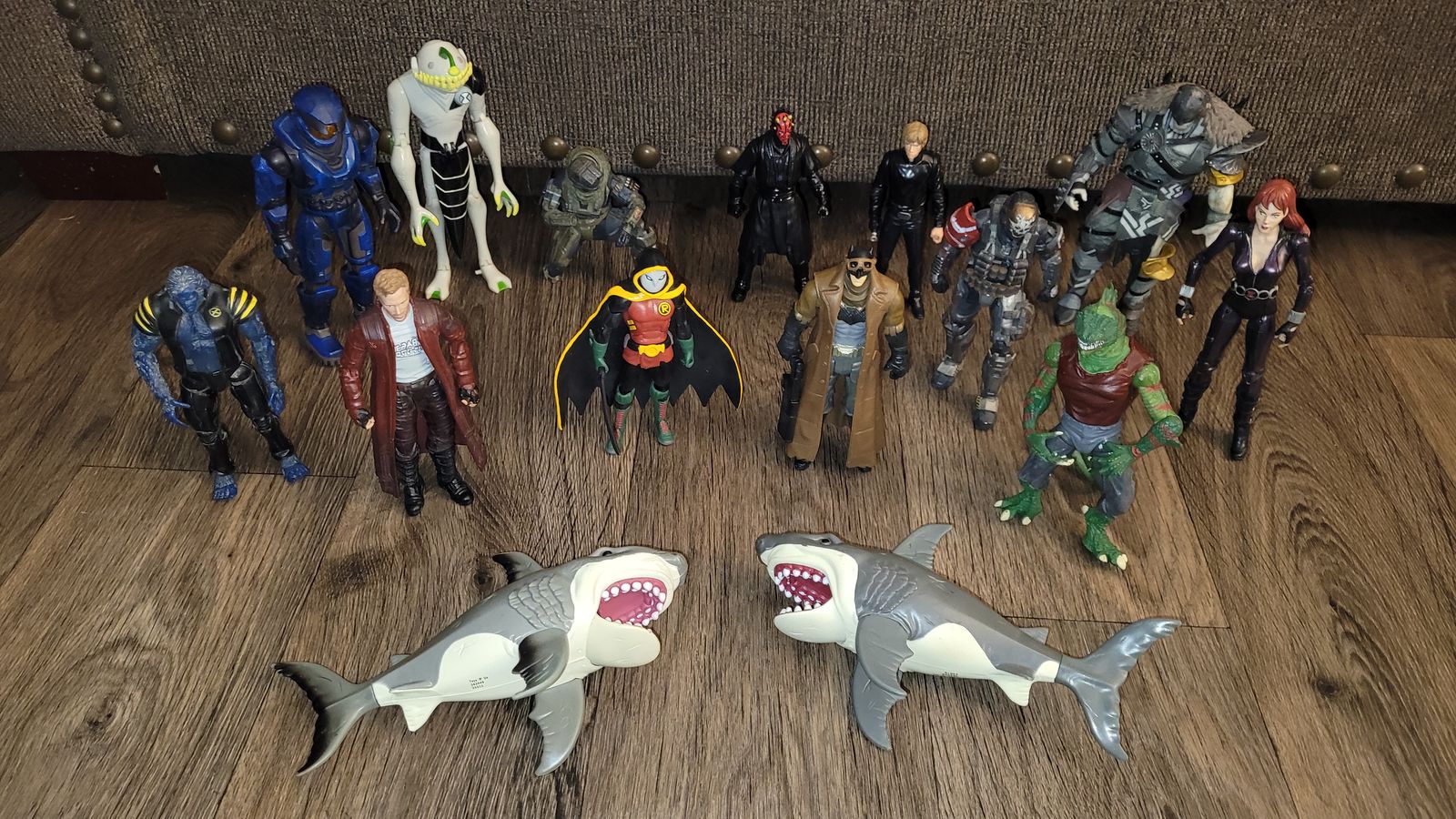 Action figures toys
