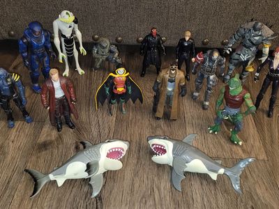 Action figures toys