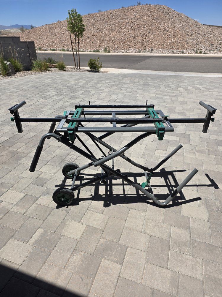Hitachi Miter Saw stand